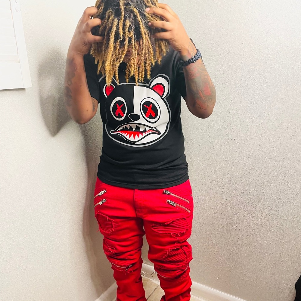 Meet your Posher, Tramone